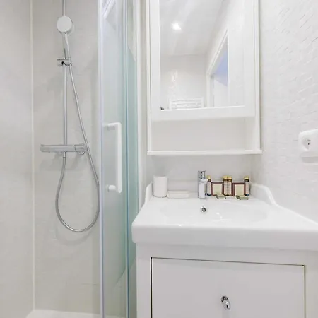 Charming Near Champ De Mars - Mobility Lease * 파리